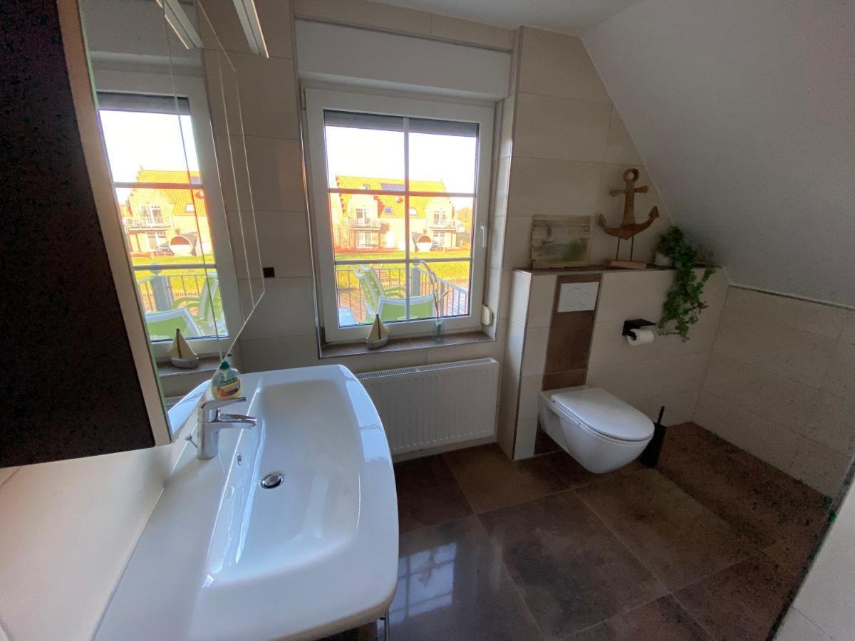 Huus Ant Deep Og Appartement Krummhörn Buitenkant foto